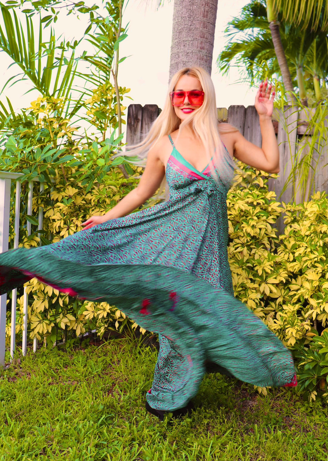 BLUE / GREEN Beach MAXI DRESS Beautiflavor BLUE / GREEN Beach MAXI DRESS Beautiflavor