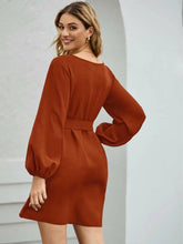 Load image into Gallery viewer, Solid Ladrillo Sleeve Belted Dress
