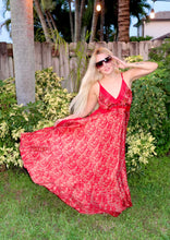 Load image into Gallery viewer, RED PRINT MAXI DRESS
